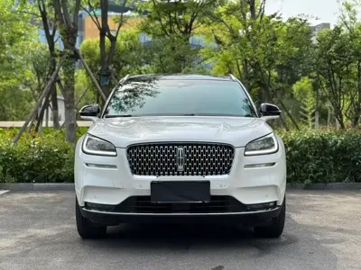 Lincoln Corsair