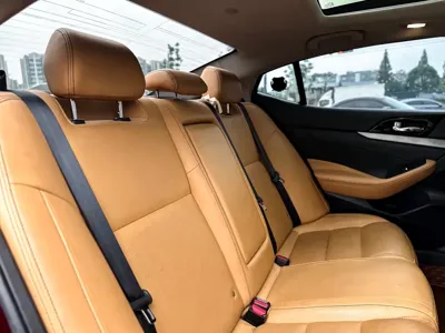 Nissan Cima