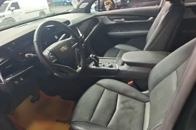 Cadillac XT6