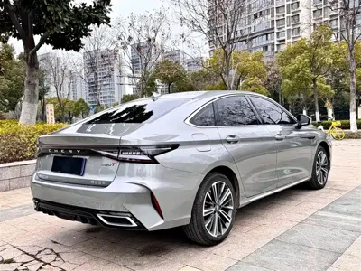 Chery Arrizo 8