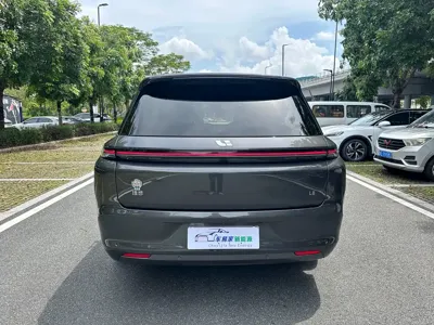Li Auto Li L8