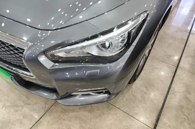 Infiniti Q50L