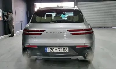 Genesis GV70
