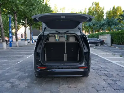Li Auto Li MEGA