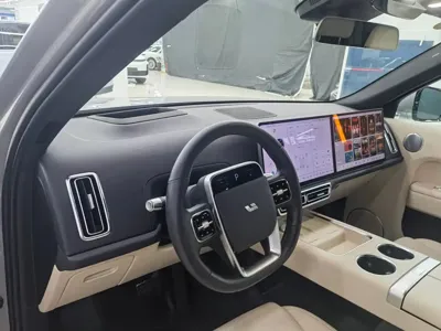Li Auto Li L8