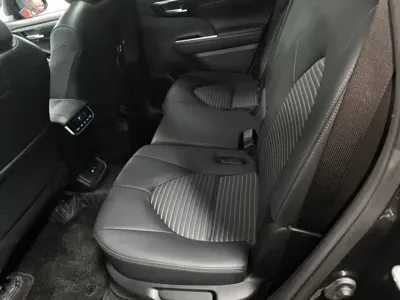Toyota Crown Kluger