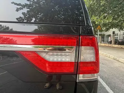 Lincoln Navigator