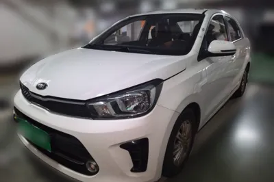 Kia Pegas