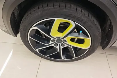 Lynk & Co 05