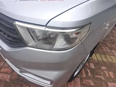 Wuling Hongguang V
