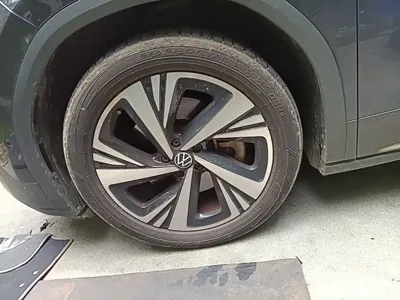 Volkswagen ID.6 Crozz