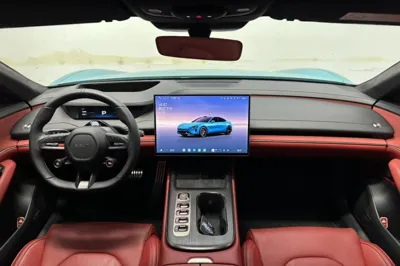 Xiaomi Auto SU7