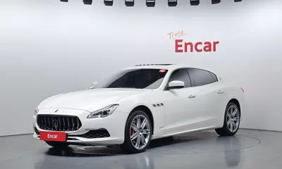 Maserati Quattroporte