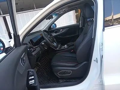 BAIC X7