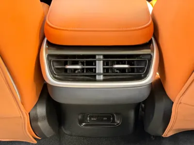 Xpeng G9