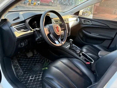 Roewe i5