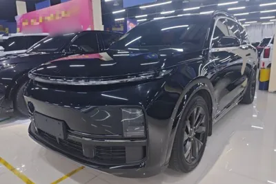 Li Auto L8