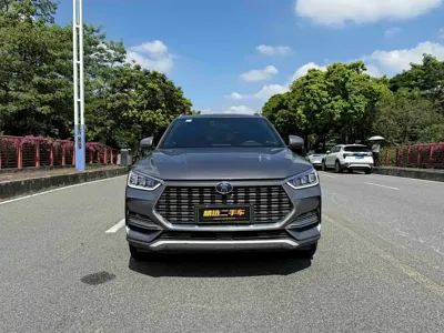 BYD PLUS