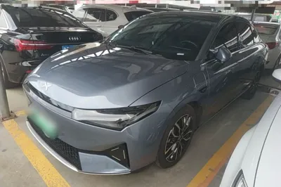 Xpeng P5
