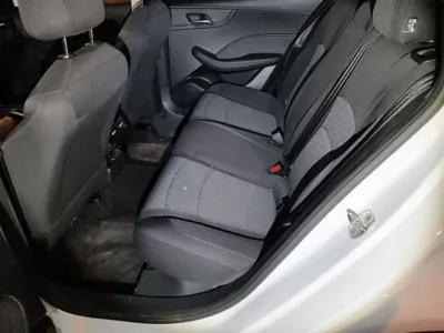 Roewe i5