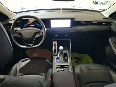 Roewe i5