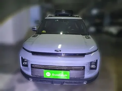 Geely ICON