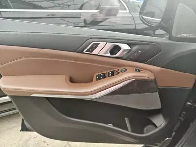 BMW X5 (Import)