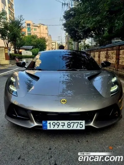 Lotus Emira