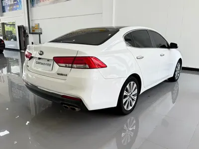Kia K4