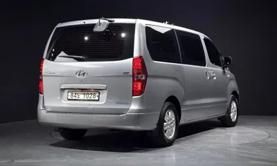 Hyundai Starex