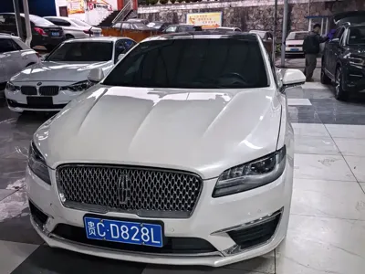 Lincoln MKZ