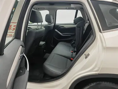 BMW X1 (Import)