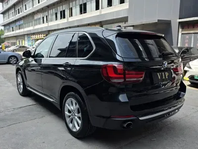 BMW X5 (Import)