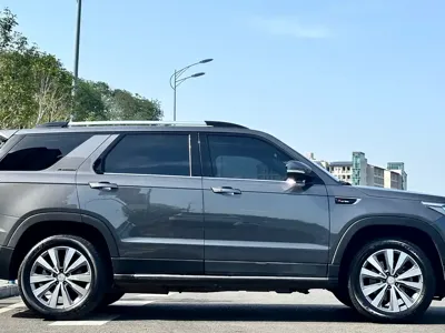 Changan CS95