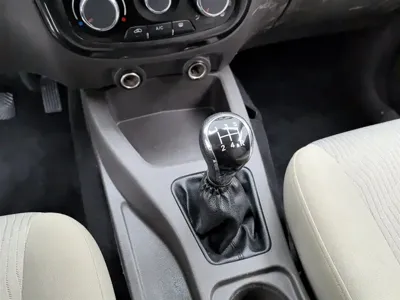 Wuling Rongguang V