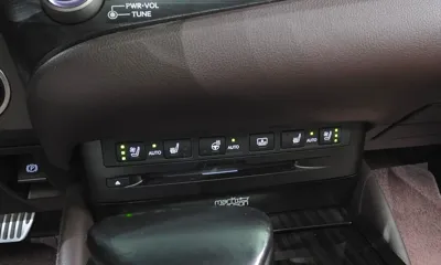Lexus ES