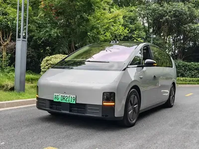Li Auto Li MEGA