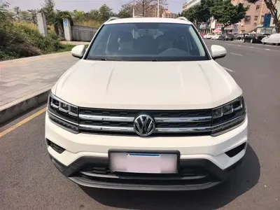 Volkswagen Tharu