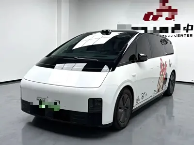 Li Auto Li MEGA