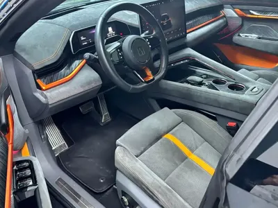 Zeekr 001