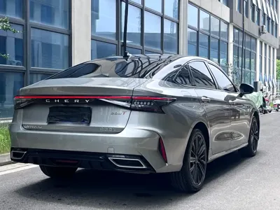 Chery Arrizo 8