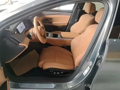 BYD 汉L