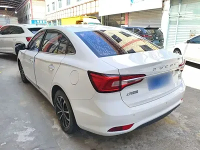 Roewe i5