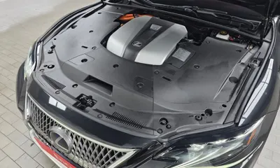 Lexus LS