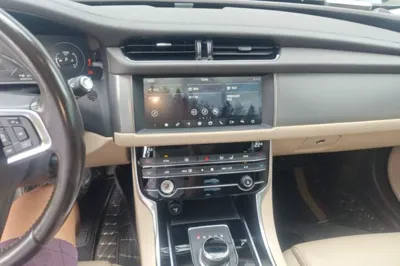 Jaguar XFL
