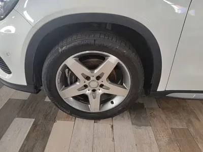 Mercedes-Benz GLA (Import)