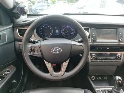 Hyundai Mistra