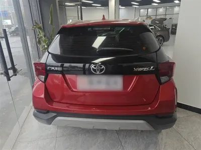 Toyota Yaris L