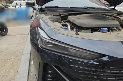 Changan UNI-V