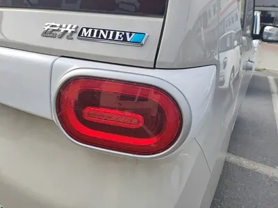 Wuling MINIEV